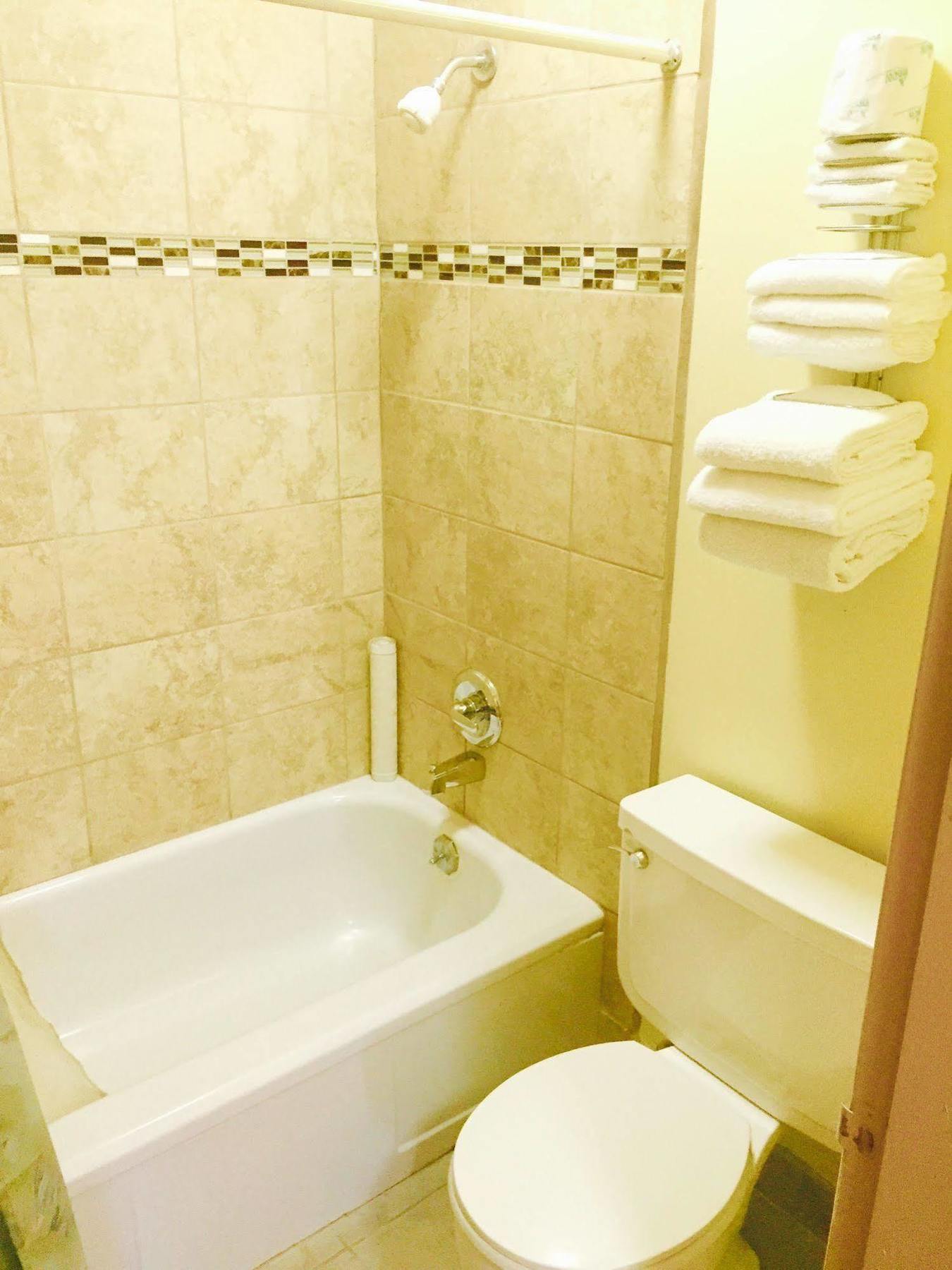 סאלם Travelers Inn Motel מראה חיצוני תמונה