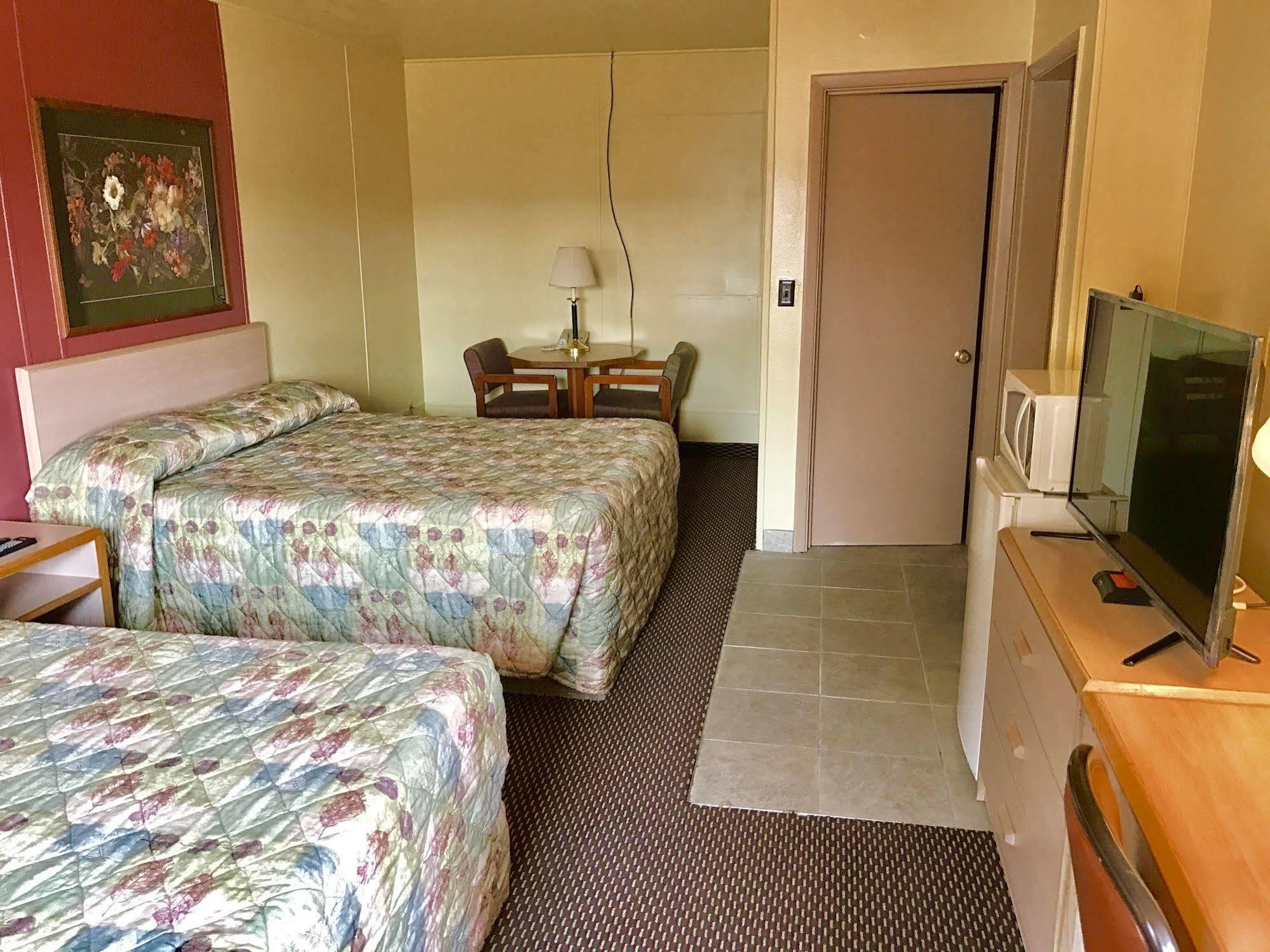 סאלם Travelers Inn Motel מראה חיצוני תמונה