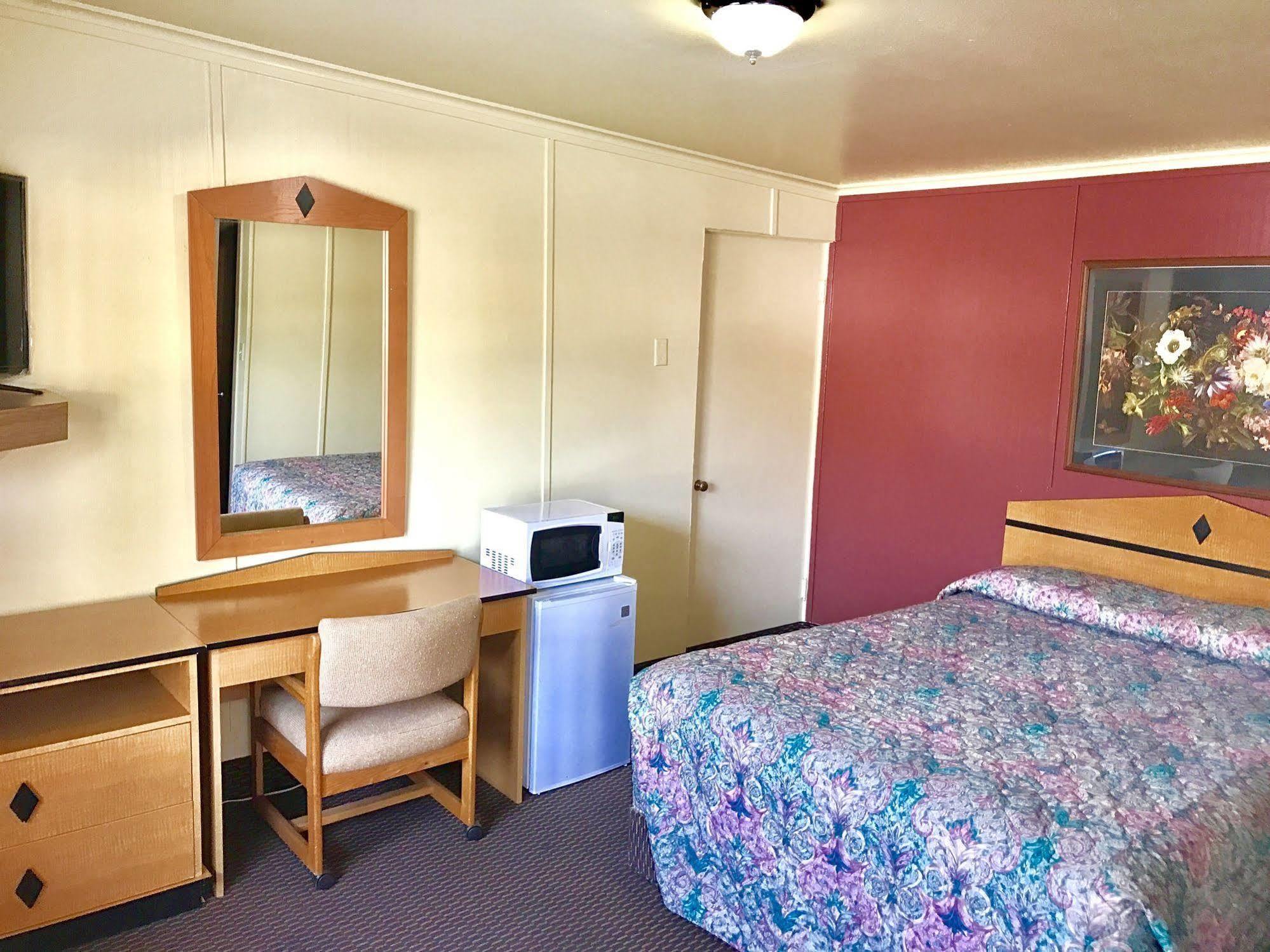 סאלם Travelers Inn Motel מראה חיצוני תמונה